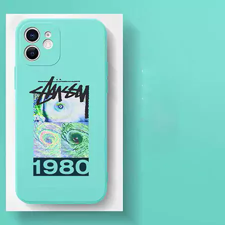 ブランド ステューシー/Stussy iPhone 16 Pro Max ケース 薄型 ソフトシリコン製 グラフィティデザイン 面白い スポーティなスタイル