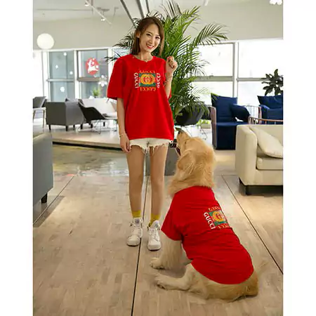 グッチ 犬とペアルック 半袖 赤 tシャツ ペット服 高品質 大型犬