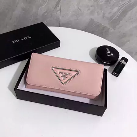 Prada 二つ折り長財布