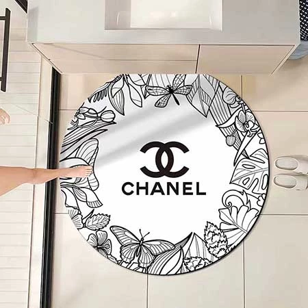 円形chanelフロアマット