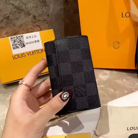 ルイヴィトン Louis Vuitton キーケース キーホルダー 財布 三つ折り上品