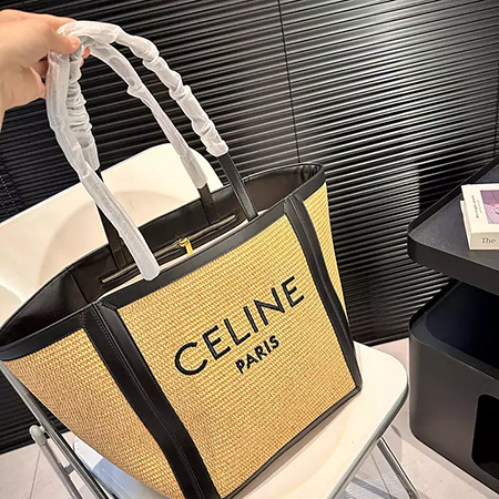 極美品 CELINE ラージスクエアトートバッグ レザー 本革 大人 女性 おしゃれ ブランドバッグ 偽物 セリーヌ ストロー ハンドバッグ 高品質 2024新作 商品番号：WC2407122012-CL