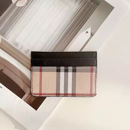 burberry ミニ財布