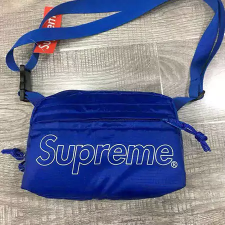 ブランド シュプリーム/Supreme  財布