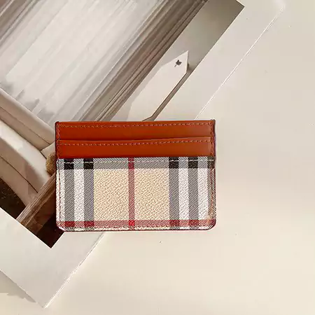 burberry ミニ財布