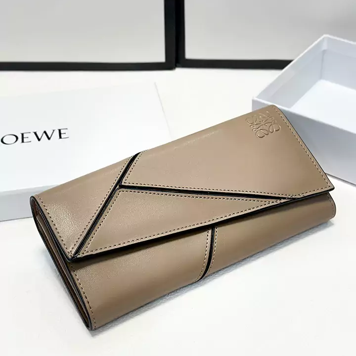 美品 ロエベ パズル ジップ 長財布 4色 女性愛用 ブランド Loewe 二つ折り長財布 革 大容量 ウォレット 高級 可愛い