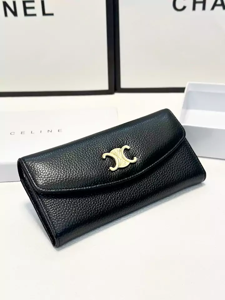 セリーヌ 二つ折り長財布 ブラック レデイース財布 トリオンフ 高品質 牛革 高級 ブランド celine ゴールド金具 2つ折り財布 使いやすい