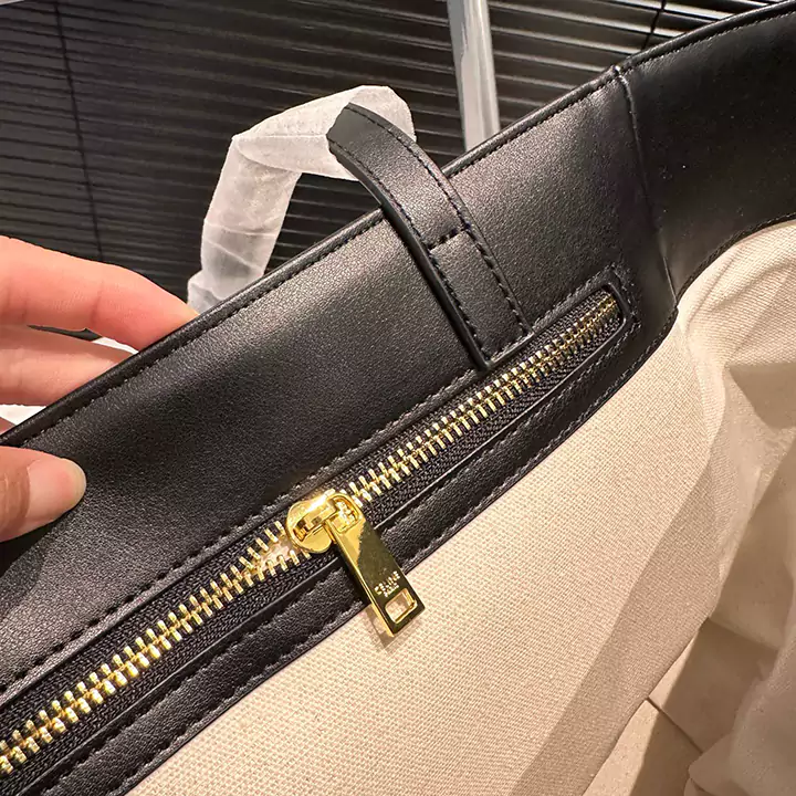 極美品 CELINE ラージスクエアトートバッグ レザー 本革 大人 女性 おしゃれ ブランドバッグ 偽物 セリーヌ ストロー ハンドバッグ 高品質 2024新作 商品番号：WC2407122012-CL