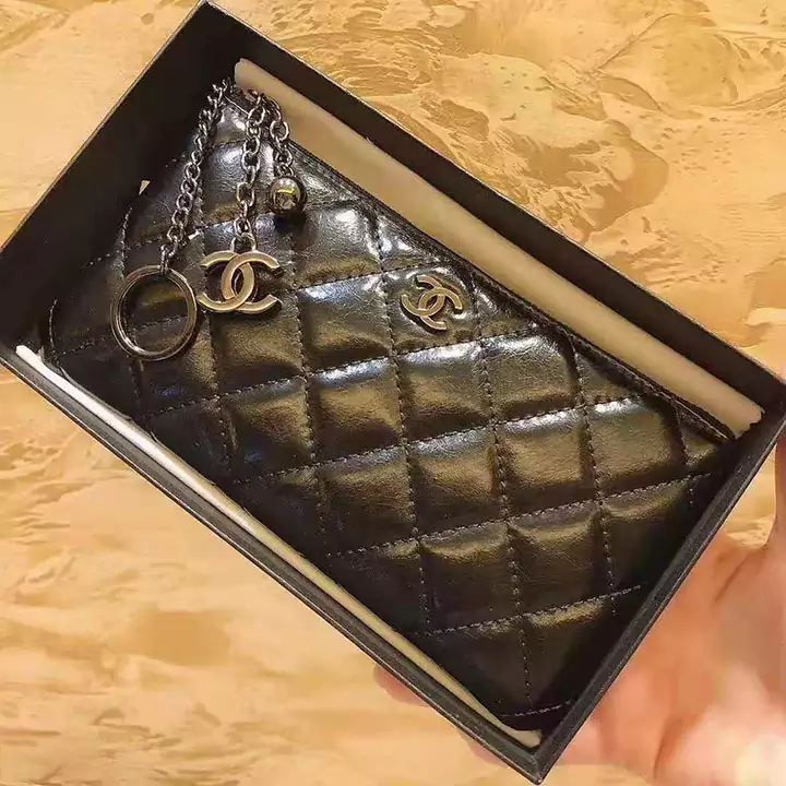 Chanel 高級 クラッチバッグ 牛革 菱形紋様 レデイースオシャ