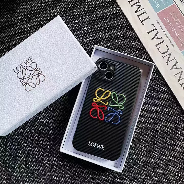 皮製 刺繍 iphone 16プロ ロエベスマホケース 白黒 個性 iphone 16 ケース 男女兼用 loewe ブランドロゴ アイホン 15pro maxケース 綺麗 カップル iphone14 14promaxケース 偽物 通販 iphone13ケース おすすめ