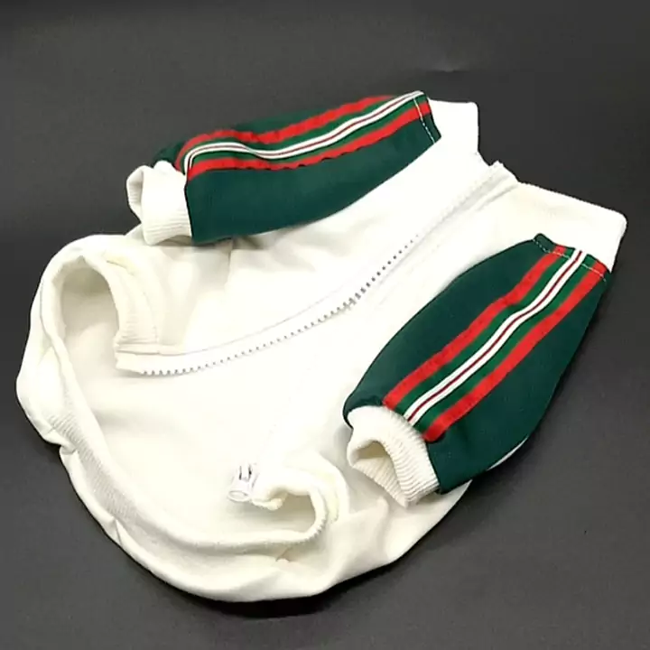 gucci 犬の服 売れ筋