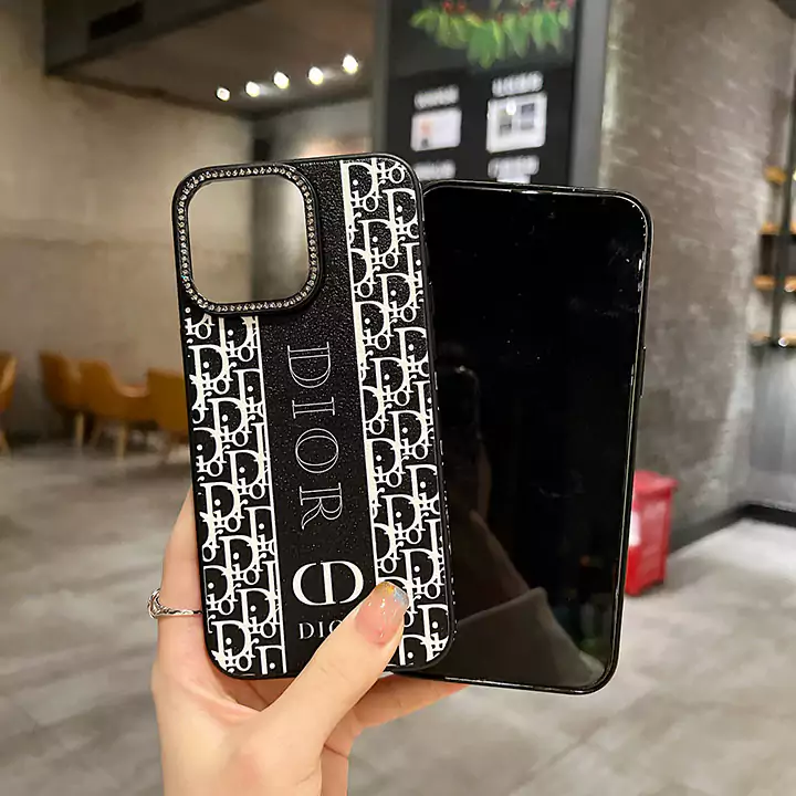 流行り chanel スマホケース