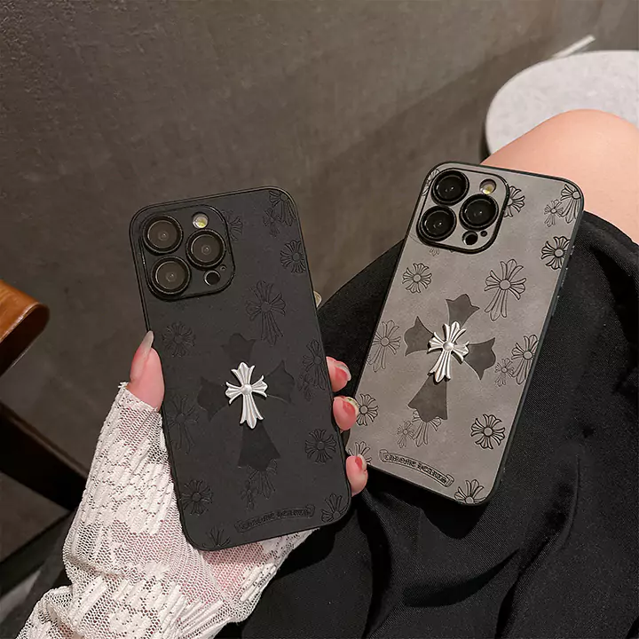 クロームハーツ風 メンズ IPHONE 16/16 Pro 携帯ケースレザー メタルロゴ chrome hearts アイフォーン15/15promaxケース カッコイイ 男子 おしゃれ iphone14 13 12 ブランド スマホケース通販 商品番号：SC24060519-CL