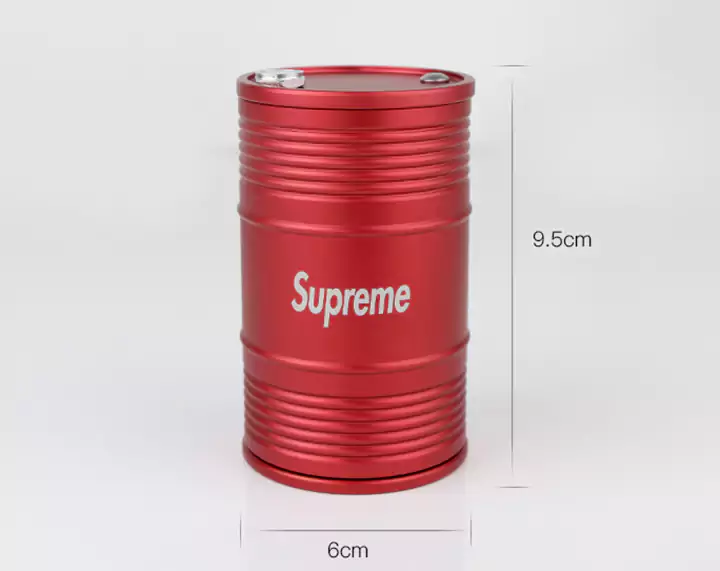 Supreme  カー用品	