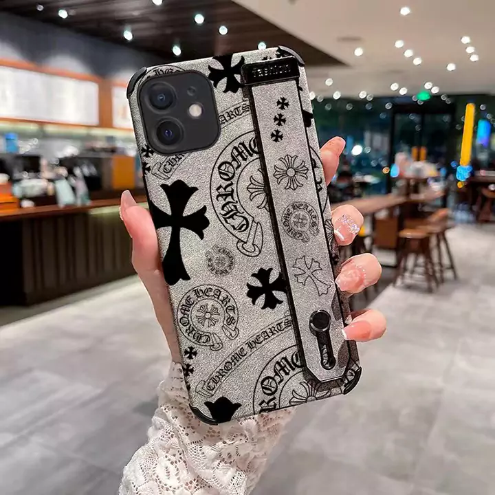 クロムハーツアイフォン16/16プロケース手首バンド 流行り 男女兼用 CHROME HEARTS iphone15/15plus携帯ケース安い 安全 通販 ブランド柄 iphone14/14promaxスマホケース四角保護 送料無料 商品番号：sc061310-CL