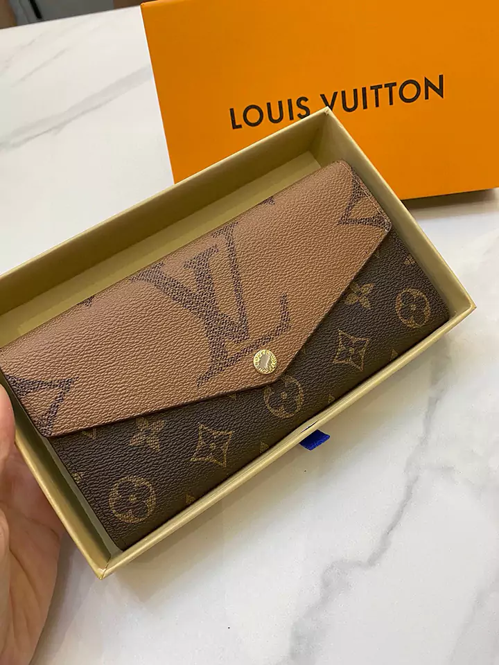 ブランド ルイヴィトン/LV  財布