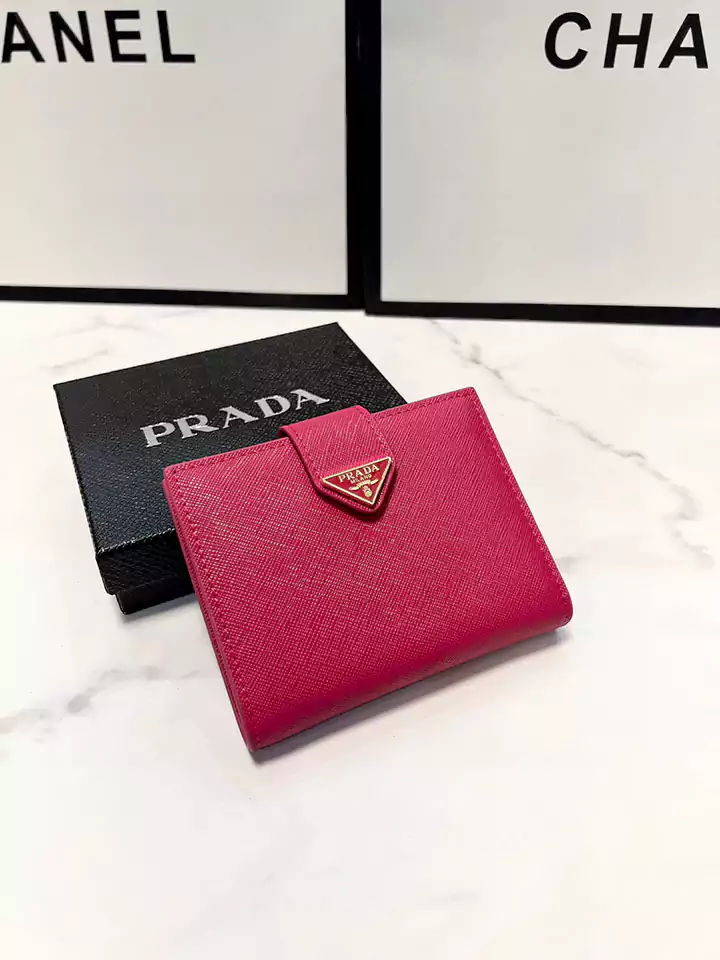 Prada 財布付き