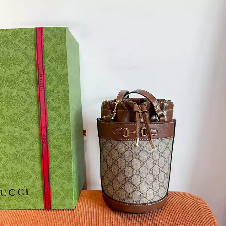 Gucci ミニバッグ 偽物