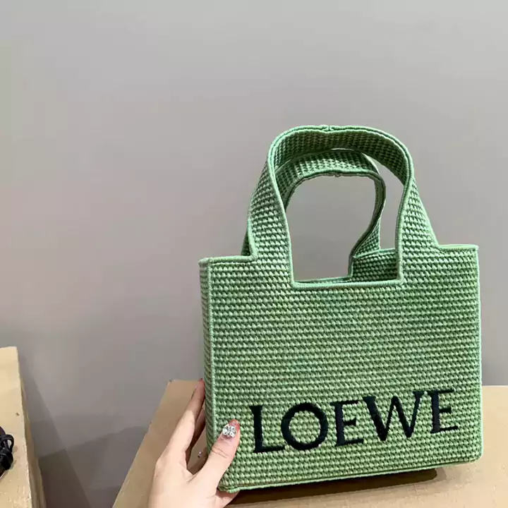 新作 ロエベ ラフィアバッグ フグハンドバッグ 人気 可愛い 夏向け 高品質 Loewe 「パウラズイビザ 」トートバッグ レデイース オシャレ