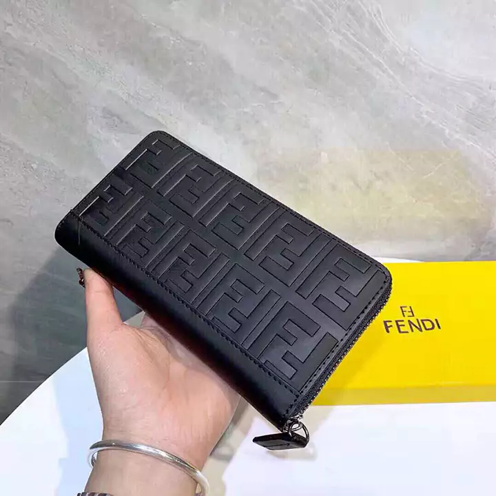 小銭収納 ファスナー式 フェンディ 長財布 牛革 ロゴ付き カード収納 横開き fendi ハイブランド クラッチバッグ 男性愛用 ラウンドファスナー ファスナーポケット 綺麗 ラグジュアリー新作 高品質