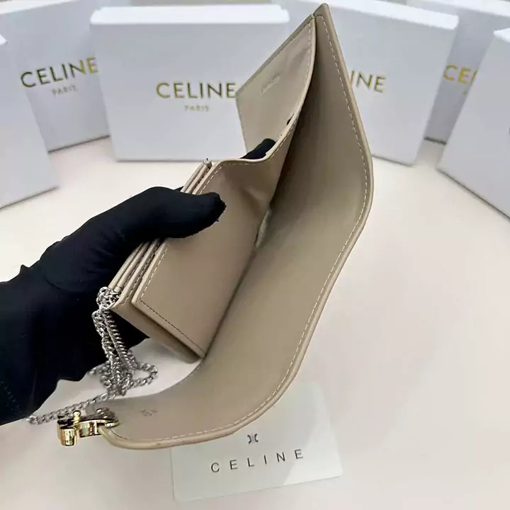 セリーヌ ミニ財布 レデイース 上品 牛革 ショルダーバッグ 人気 ブランド celine