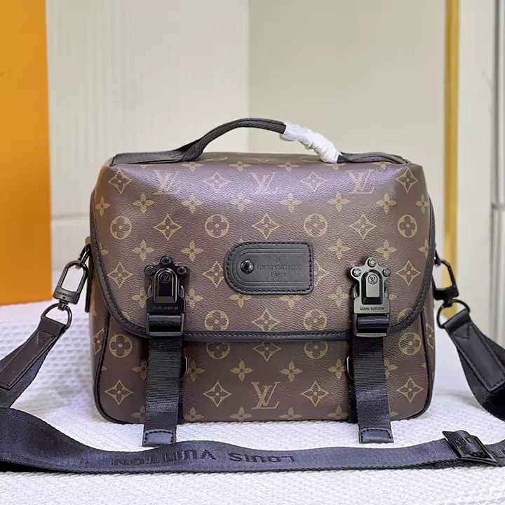 LV 人気 トレイル･メッセンジャー ブランド バッグ 激安 Makassar キャンバス ルイヴィトン メンズ ショルダーバッグ LV トレイル･メッセンジャー クロスボディ 値段Louis Vuitton トレイル･メッセンジャー バッグ N級品 BOATCASE 優良店